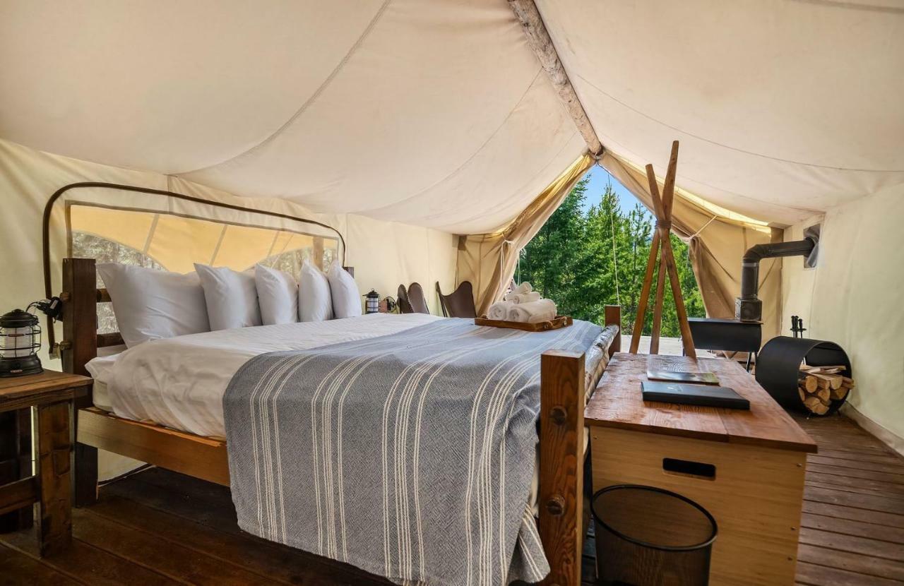 Under Canvas Glacier Coram Exterior foto