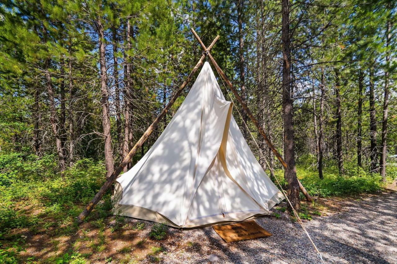 Under Canvas Glacier Coram Exterior foto
